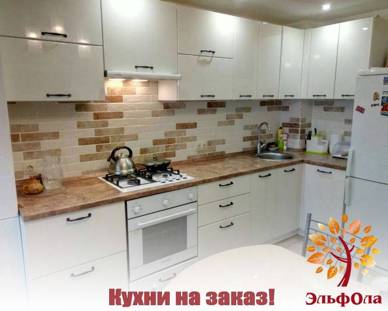 угловая кухня на заказ в Саратове