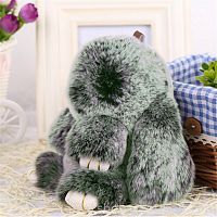 меховой зайка брелок зелёный в Саратове