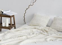 комплект плед с косами (180*220) и 2 наволочки (50*50) молочный в Саратове